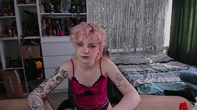 Chatroom XXX en direct de School_Love