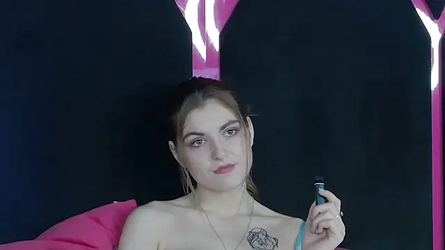 Chatroom XXX en direct de Evelisse