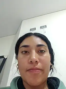 Chat XXX en directo de AmberGold-