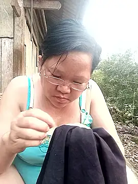 Chatroom XXX en direct de riso-00