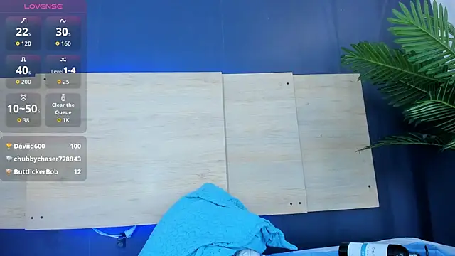 Chatroom XXX en direct de GrettaRouse