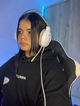 2Angela_ élő XXX-chatje