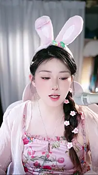 Dou-Dou-er 在線直播表演