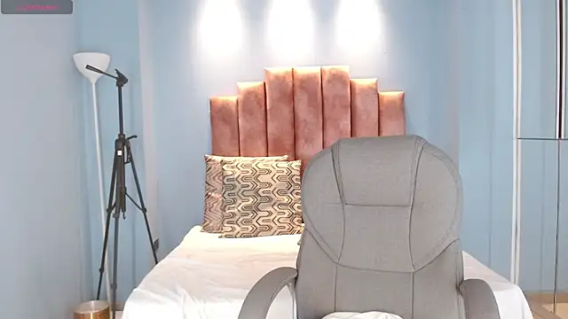 Chat XXX en directo de Milaa_Star_