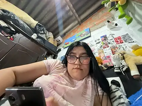 violeta_818 – Naživo XXX chat