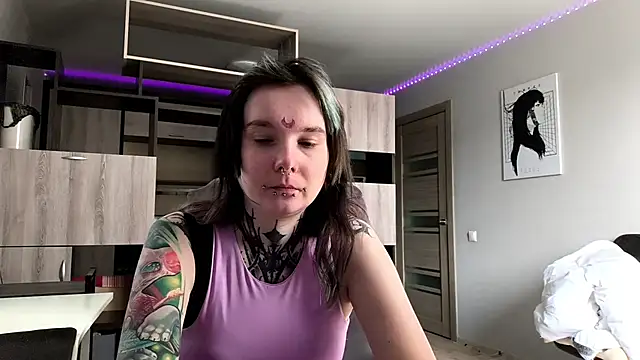 HighelikeGirl's Live XXX Chat