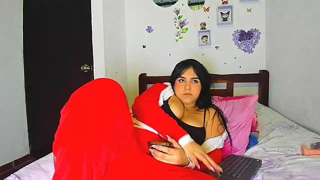 CristalBlaze's Live XXX Chat