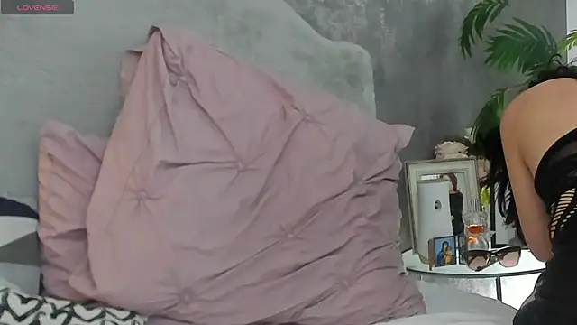 LisaCroft – Naživo XXX chat