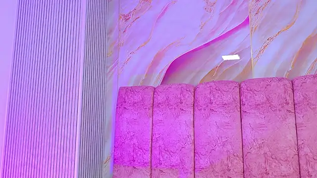 emmacurvy 现场XXX聊天