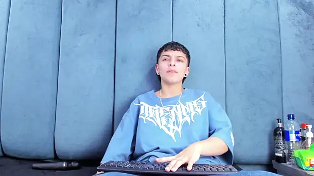 Megan_Thompson_ Chat XXX in diretta