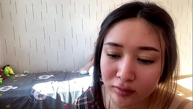 Chat XXX en directo de YourMiIa