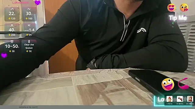 Živý XXX chat TARKAN1