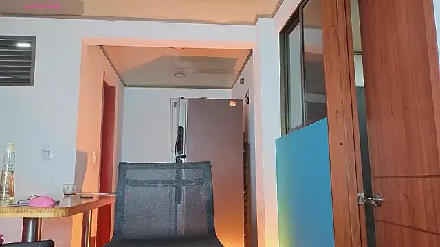 Nathan_twink live XXX chat