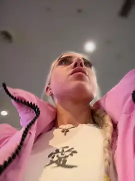 pinkstar_ Adlı Modelin Canlı XXX Sohbeti