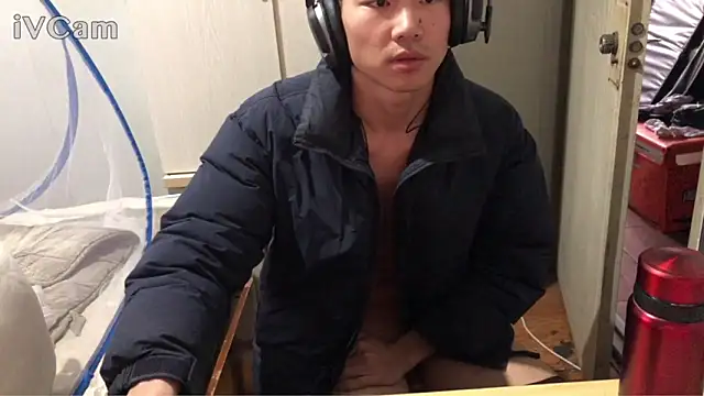 dyjdddttj 라이브 XXX 채팅