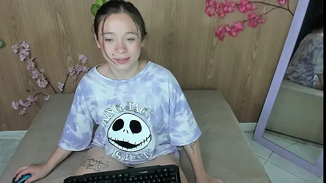 jenelotizz06 ওয়েবক্যাম শো