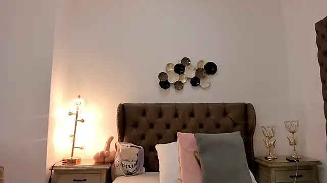 frehia_dimou Chat XXX in diretta