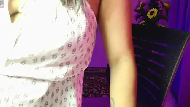 Saira_Hotty: онлайн-секс-чат