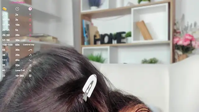 Chatroom XXX en direct de MirthaBolduan