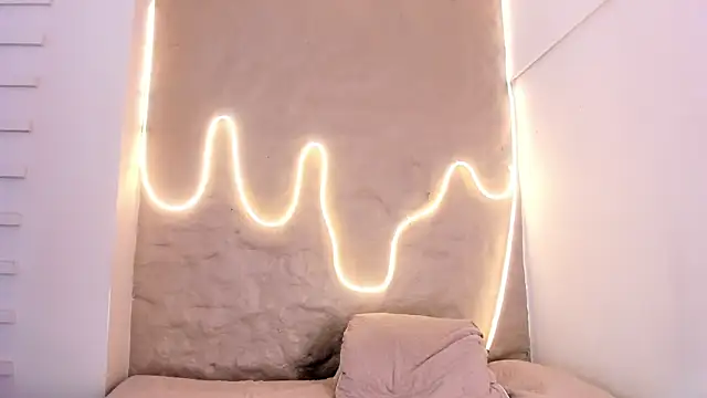 HannahToons' Webcam Show