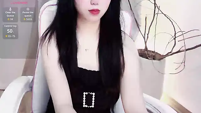 XXX chat uživo modela Sweet-Shuna