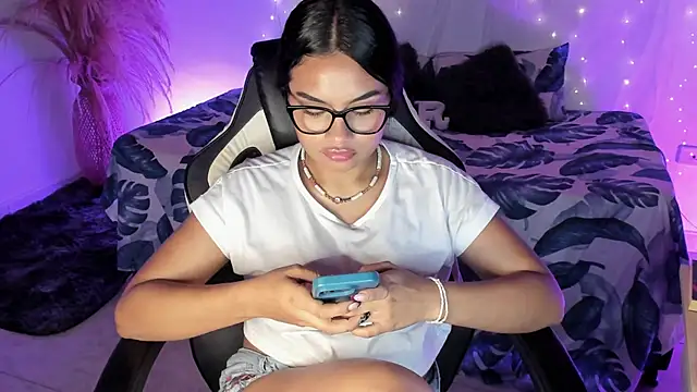 Chat XXX ao vivo de Riana_Kean