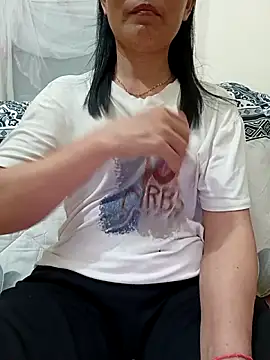 Doremon_95 Webcam-Show