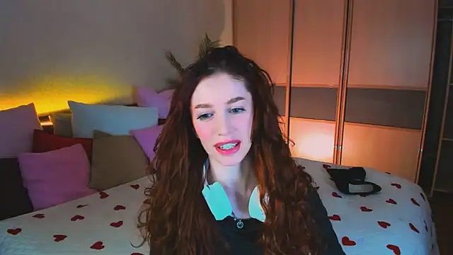 ChristinaConteeree Chat XXX in diretta