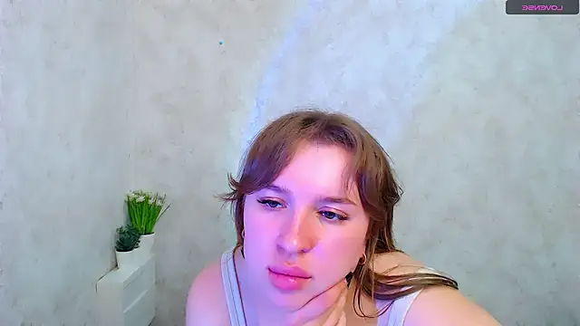 Chatroom XXX en direct de JuliaTopp_