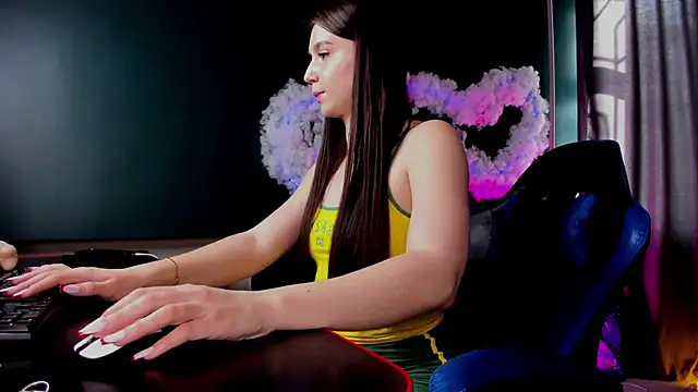 Katy_waves' Live XXX Chat