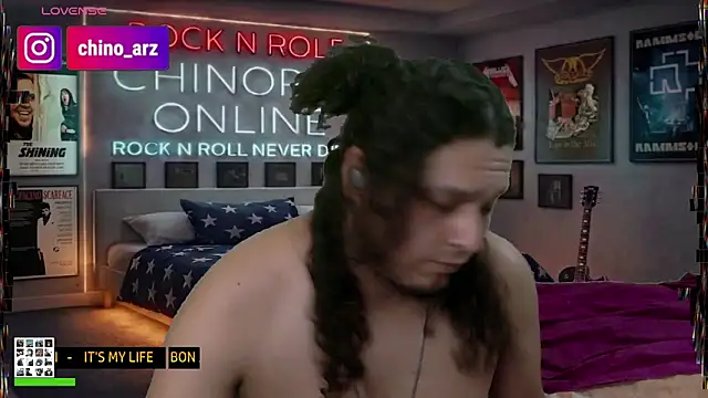chino_roz Pertunjukan Webcam