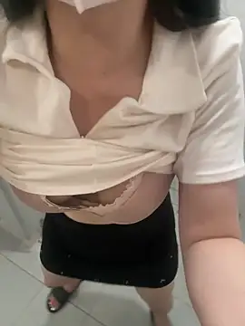 Meii-meyy Live XXX-Chat