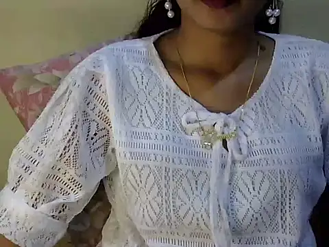 XXX chat uživo modela Shab_M