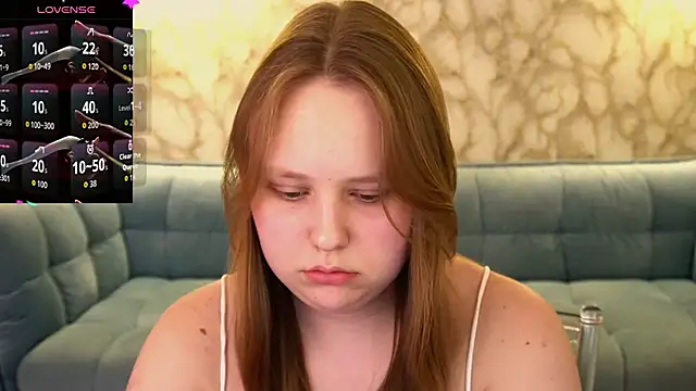 دردشة CrystallPaws الجنسية المباشرة