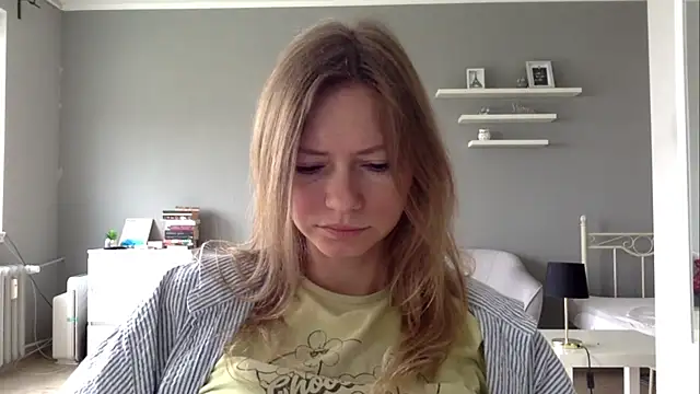 MillieShowのライブXXXチャット