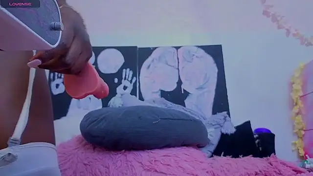 KilyetVera3x 라이브 XXX 채팅