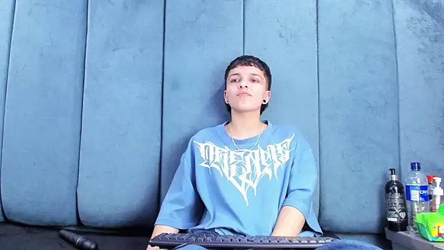 Chat +18 de Megan_Thompson_ ao vivo