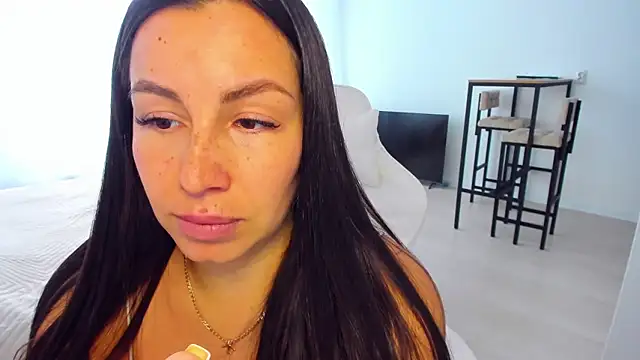 AvisFlowers Chat XXX live