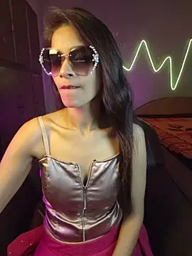 Ivy_the_goddess webcam show