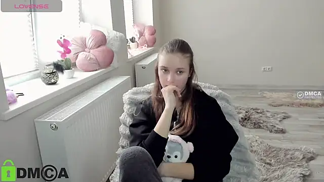 Elina_X live XXX chat