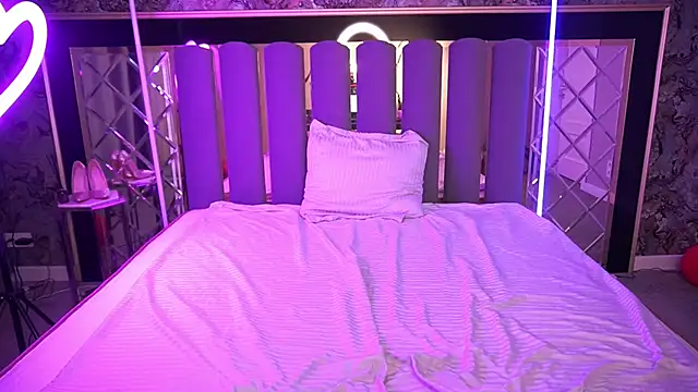 Snow_WhiteeeX: απευθείας συνομιλία ΧΧΧ