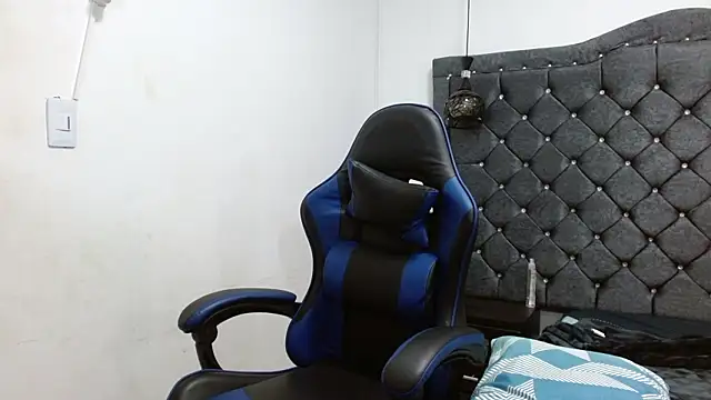 luka_big18 Chat XXX in diretta