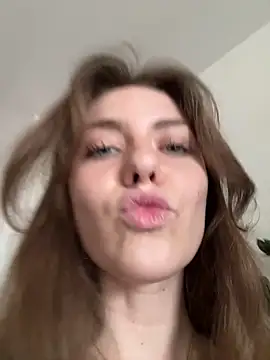 MariiD Show in webcam