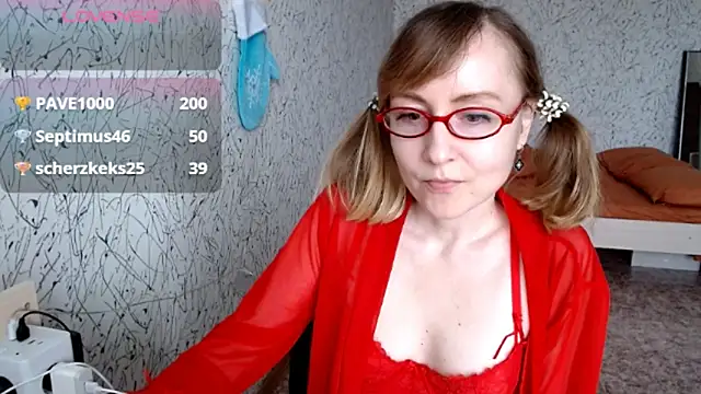 Athena_Richards Adlı Modelin Canlı XXX Sohbeti