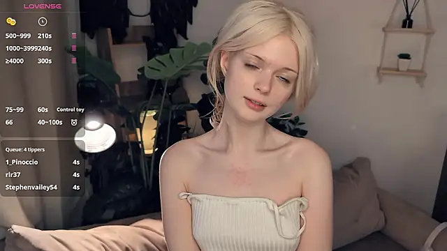 Chat +18 de LaureMestler ao vivo