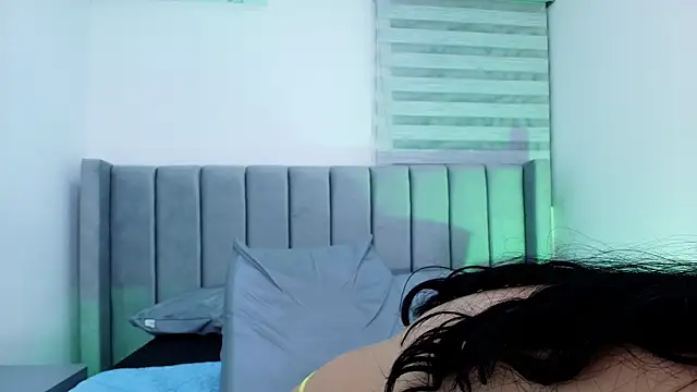 freyhasmith_'s Live XXX Chat