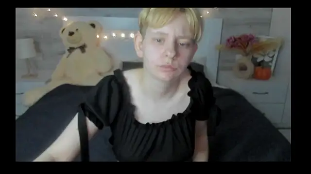 EloraBlu Live XXX-Chat