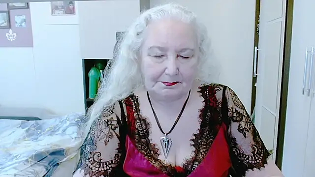 GrannyAlisa's Webcam Show