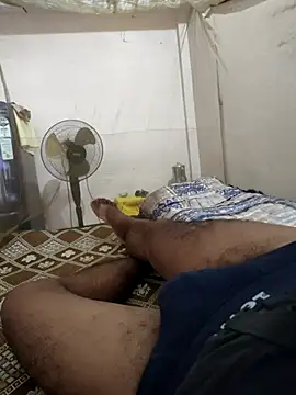 Czat XXX na żywo – PIG_FUCKER_DADDY