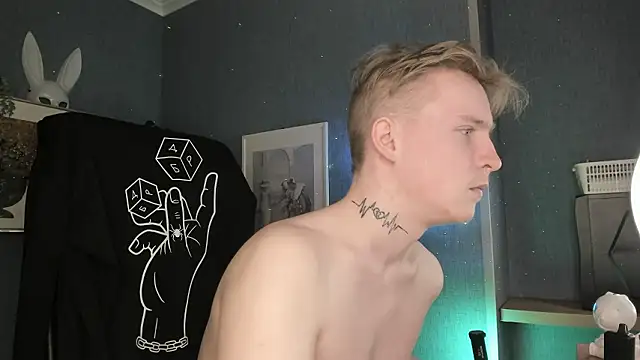 AlexxSweet 现场XXX聊天